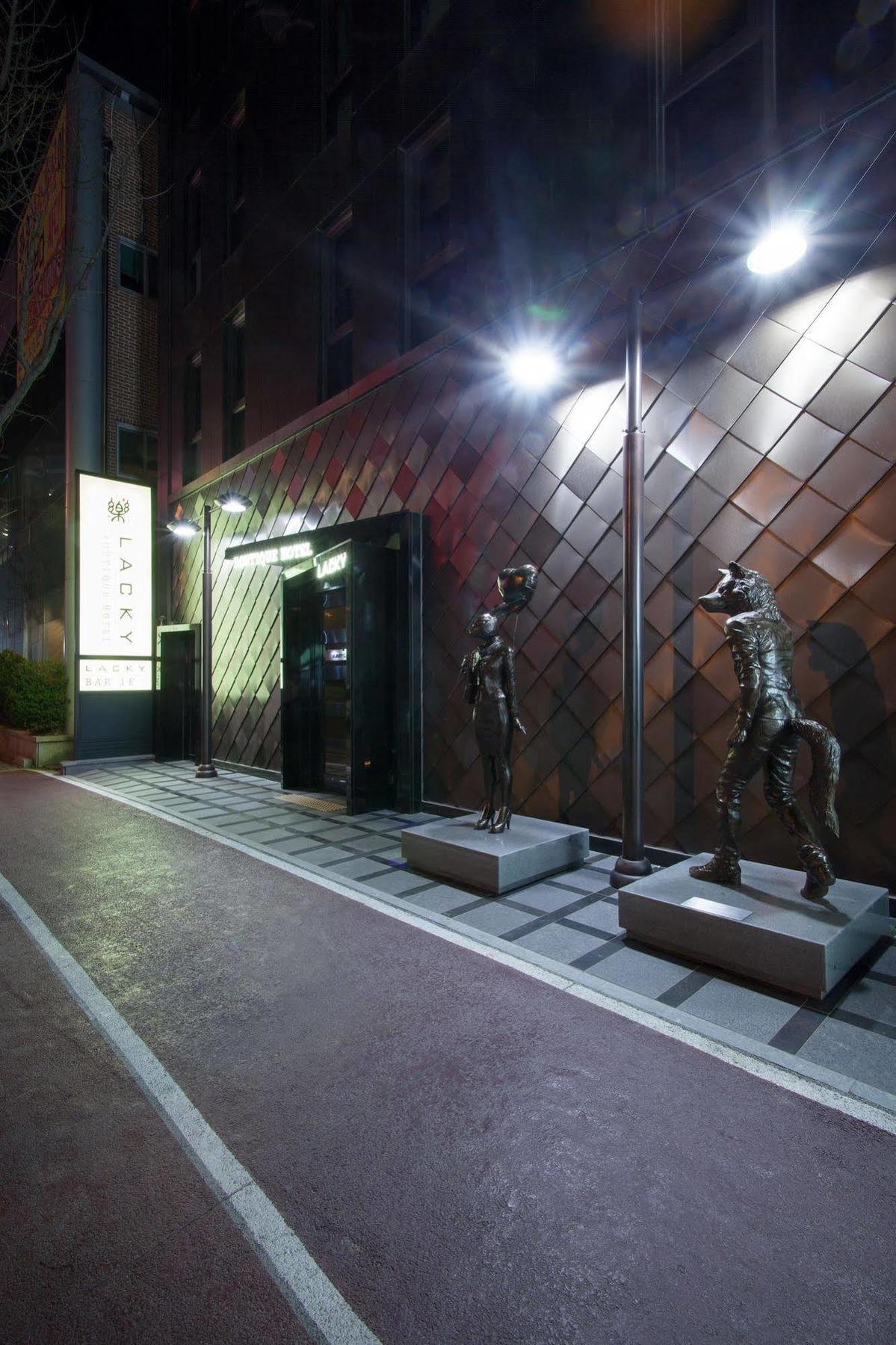 Hotel Lacky Daejeon Extérieur photo