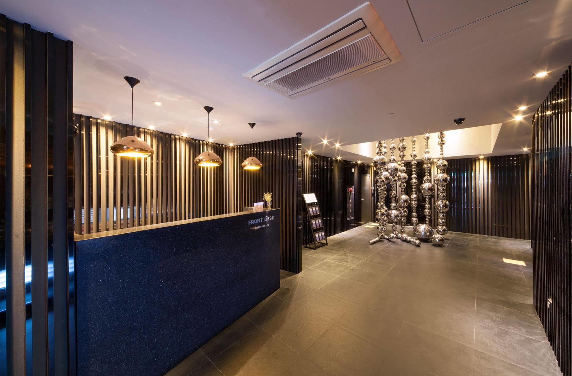 Hotel Lacky Daejeon Extérieur photo